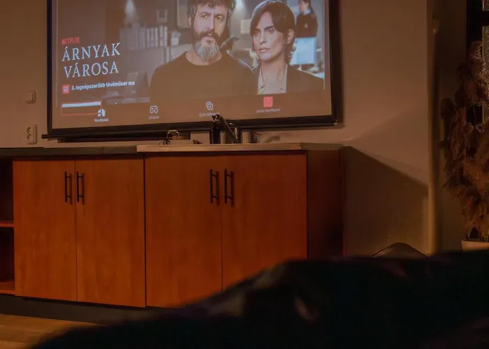 Arnyaskert Vendeghaz Daire *